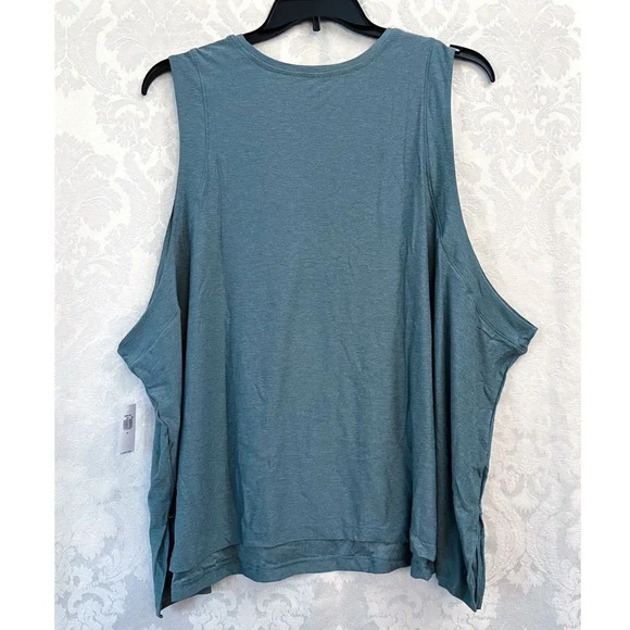 Old Navy Active Women’s NWT Cloud 94 Soft Lightweight Tank Top Plus Size 4X New - Picture 3 of 7